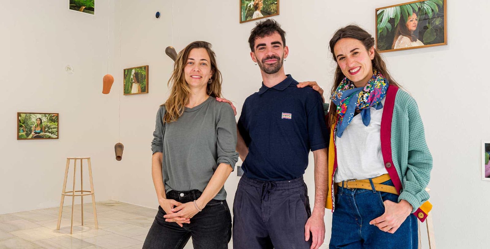Imagen de Alex CON ARTISTAS en la Sala de Arte Joven. TEJIENDO REDES, FORJANDO IDENTIDADES. Coordinación, formación y asesoramiento en proyectos artísticos y culturales