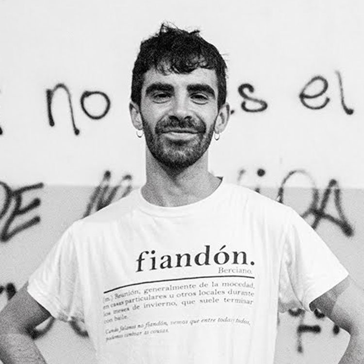 Fotografía en blanco y negro de Alex Artínez. Coordinación, formación y asesoramiento en proyectos artísticos y culturales"